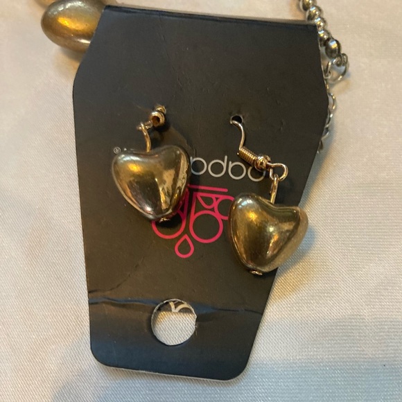 Gold Heart Necklace and Earring Set - Picture 3 of 3